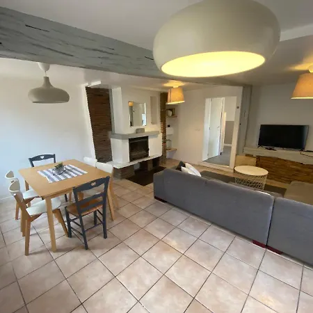 Appartement Le Petit Chez Nous - Coeur De Village Historique Classe - Fibre Wi Fi Montieramey
